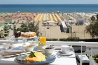 Hotel Continental Hotels in Rimini
