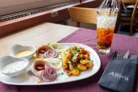 Altora Eisenbahn Themenhotel - breakfast