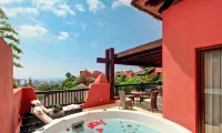 Asia Gardens Hotel & Thai Spa, a Royal Hideaway Hotel - Romantic
