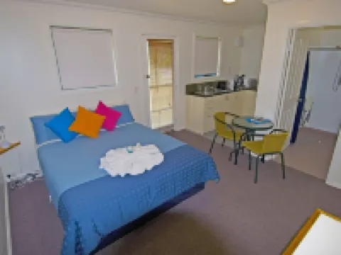 BIG4 Strahan Holiday Retreat Hotels in Strahan