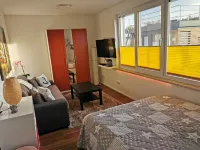 Schwimmendes Haus Robby II Hotels in Bitterfeld-Wolfen