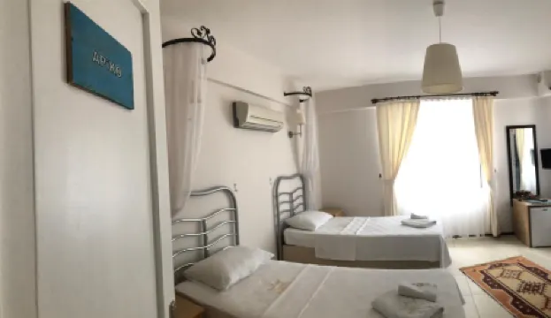 Nano Hotel