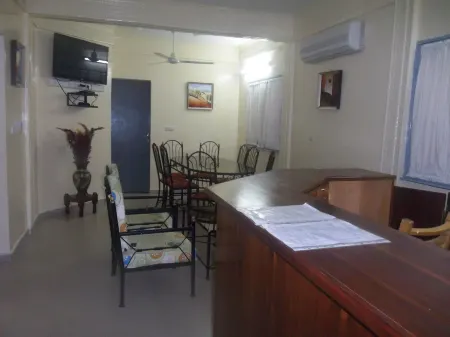 Residence Le Cailcedrat Отели в г. Kadiogo