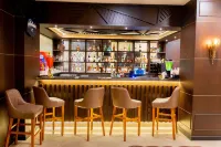 Vivanta Jamshedpur, Golmuri - С баром