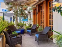 Waters Edge Hotels in Tiburon