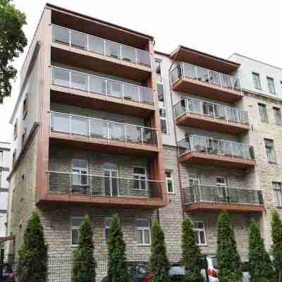 MyApartments Hotel Exterior