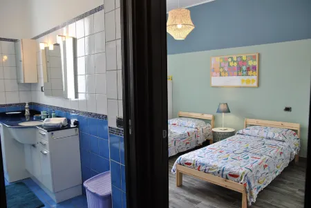 Air-Conditioned Apartment in the Center of Formia 400 Meters from the Station