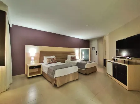 ホテル メトロポール マリンガ