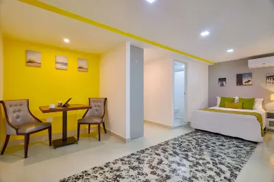 Room in Guest Room - Malecon Premium Plus Hôtels à : Zona Universitaria