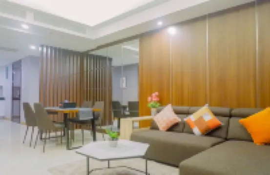 Luxurious & Spacious 2Br Apartment at One East Residences