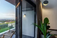 Acro Upscale Residences - Meerblick