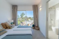 Villa Ophelia Stunning Pool Hotels in Fontane Bianche