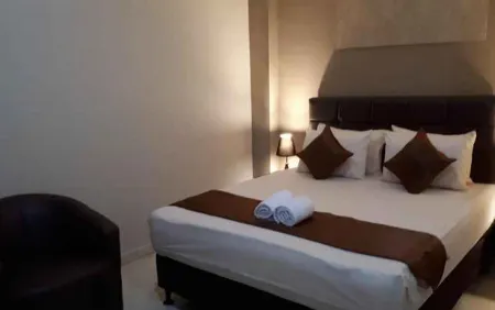 Rama Transito Hotel Отели в г. Маноквари