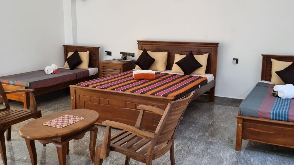 Dhammika Beach Palace