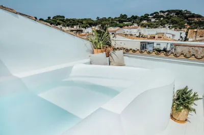 Hotel Isabella's Llafranc Hotels in Calella de Palafrugell