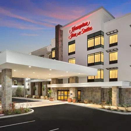 Hampton Inn & Suites Napa