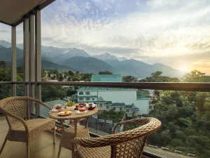 인피니티 센트릭 다라마샬라