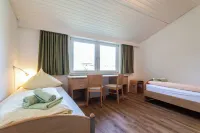 Ferienhäuser Ahlering Langeoog 4-8 Betten Hotels in Langeoog