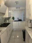 Dartford 4 Beds Sleeps 8 Near Bluewater and M25