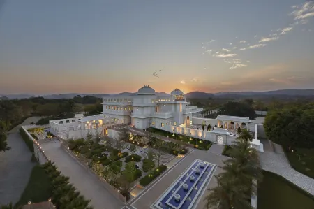 Mementos by ITC Hotels Jaipur Отели рядом с достопримечательностью «Sheesh Mahal»