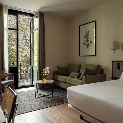 Batimont Suites Hotels near Zubizuri