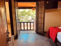 Suíte aconchegante a 30 metros da Orla Bardot 01