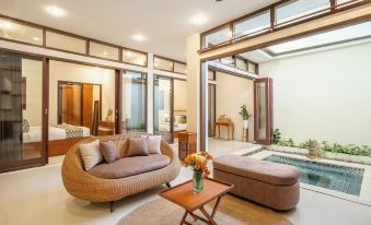 The Seven Residence