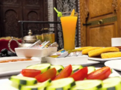 ปาเลส์ ชาซาม แอนด์ สปา