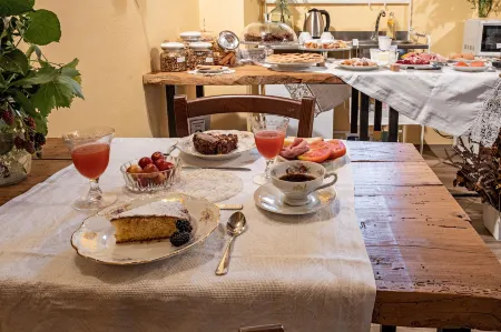 Villa Curte Nicia Отели в г. Кастельнуово-Кальчеа