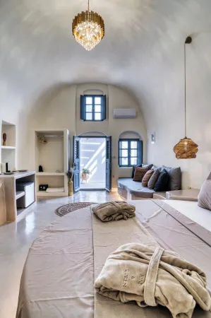 360o 2BD Panoramic Apartment Отели рядом с достопримечательностью «Красный пляж»