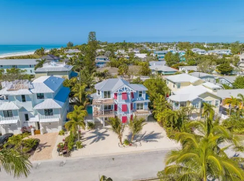 비치 리트리츠가 관리하는 체이싱 선셋츠