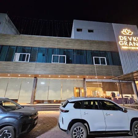 Devki Grand Hotel