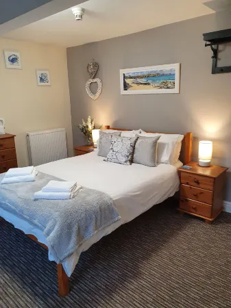 Apple Blossom Guesthouse Отели рядом с достопримечательностью «New Life Community Church»