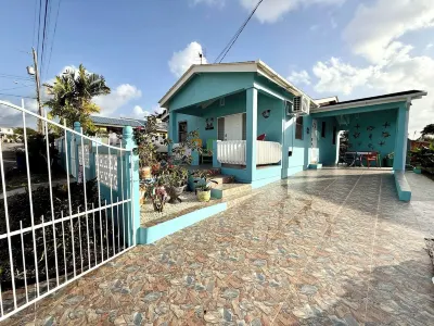 Zenbreak Steps to the Sea 3Bd Hotels near Heywoods Beach