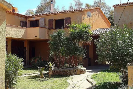 Charming House in Sassari With Ocean Views Отели в г. Liscia di Vacca