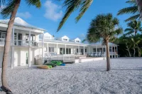 Turtle Nest Estate - Hot Tub