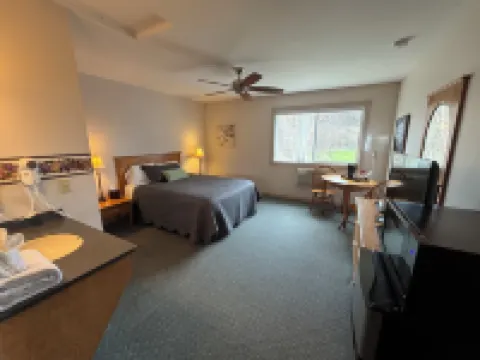 Green Gables Inn Hotels in Fillmore County