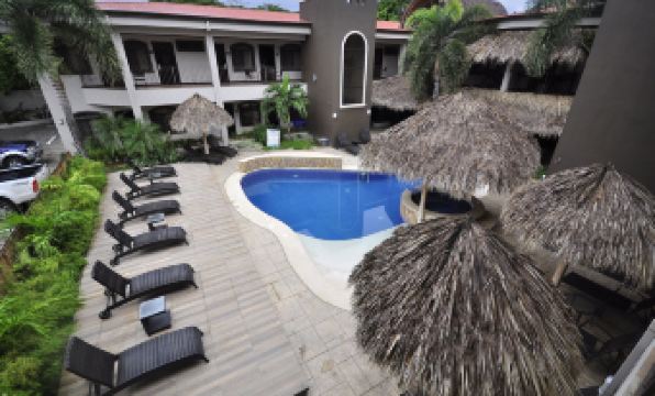 Hotel Colono Beach - Housity