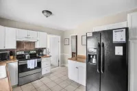 Two Kitchens Family Friendly in Forestdale Hotels in Forestdale