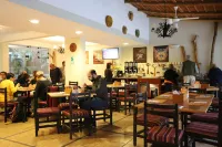 納斯卡標準卡薩安迪娜酒店 - 早餐
