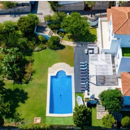 Elegant Villa Retreat