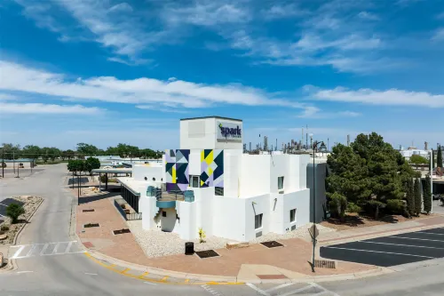 Spark by Hilton Artesia - Gym