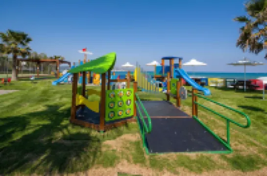 Kiani Beach Resort Family All Inclusive