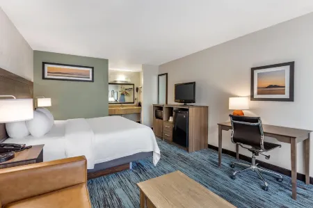 Quality Inn Mount Airy Mayberry Отели рядом с достопримечательностью «Парк Риверсайд»