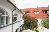 Guesthouse Stari Mayr Hôtels à : Pustal