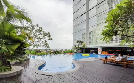 Mountain View Studio for 6 Pax at Mataram City Apartment