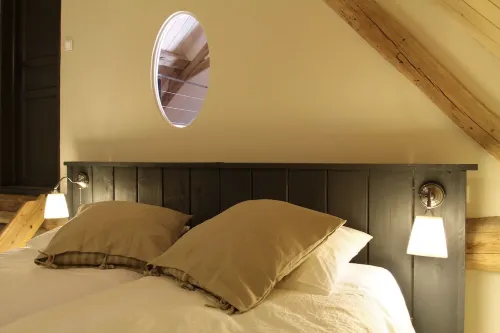 PROMO - Cottage de La Boussole, on the banks of the Loire, listed Hotels in Veuves