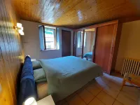 Large apartment in village center with direct access to ski and hiking trails