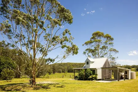 The Mainstay Отели в г. Тиона