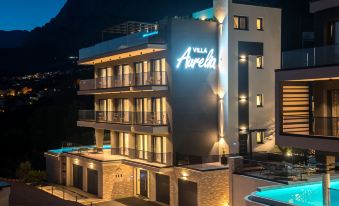 Aurelia 8